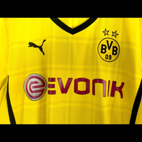 PUMA AUTHENTIC BUNDESLIGA DORTMUND HOME SOCCER JERSEY SIZE XL LIKE NEW - Picture 2 of 9